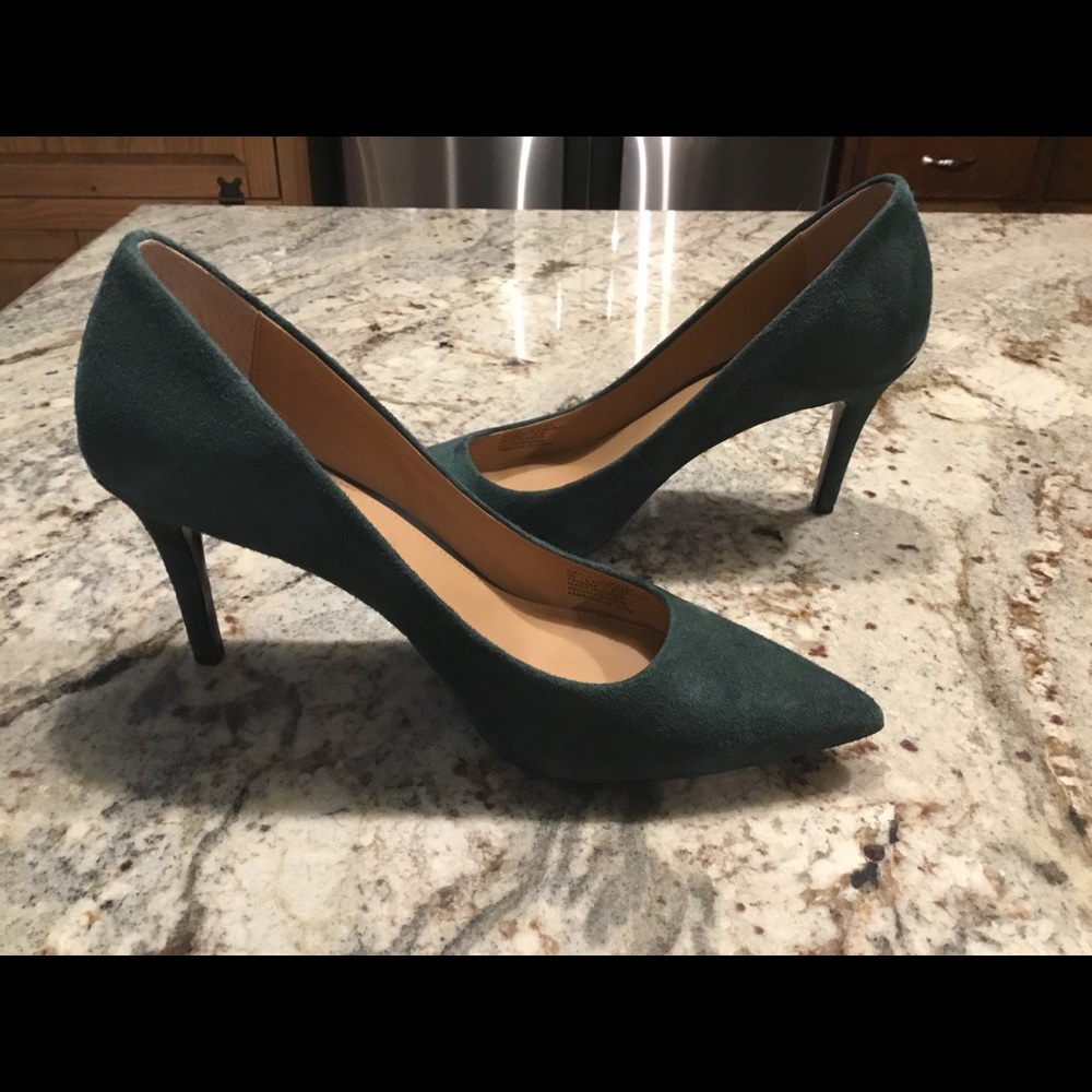 Calvin Klein Gayle Pumps